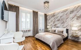 Just In Rynek Garncarskie 10 With Bonus Separate Office Tv Room